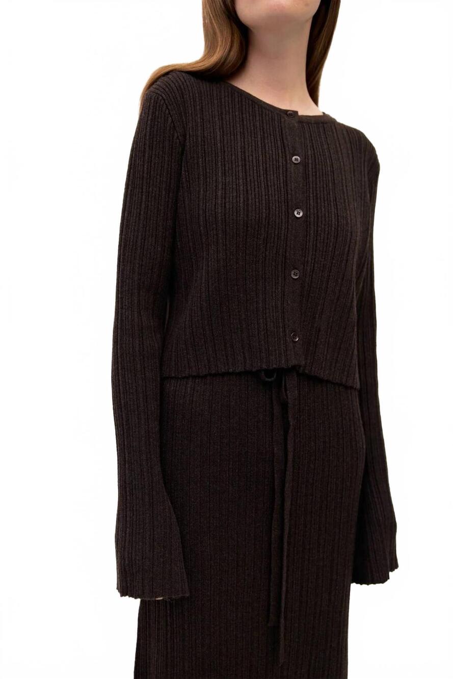 NEW MOD REF ribbed knit crewneck cardigan in brown